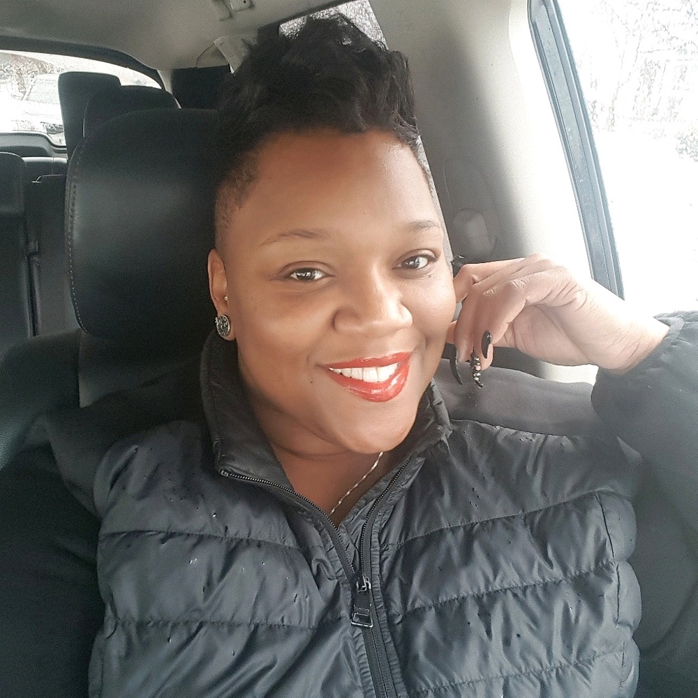 Meet your Posher, Erica